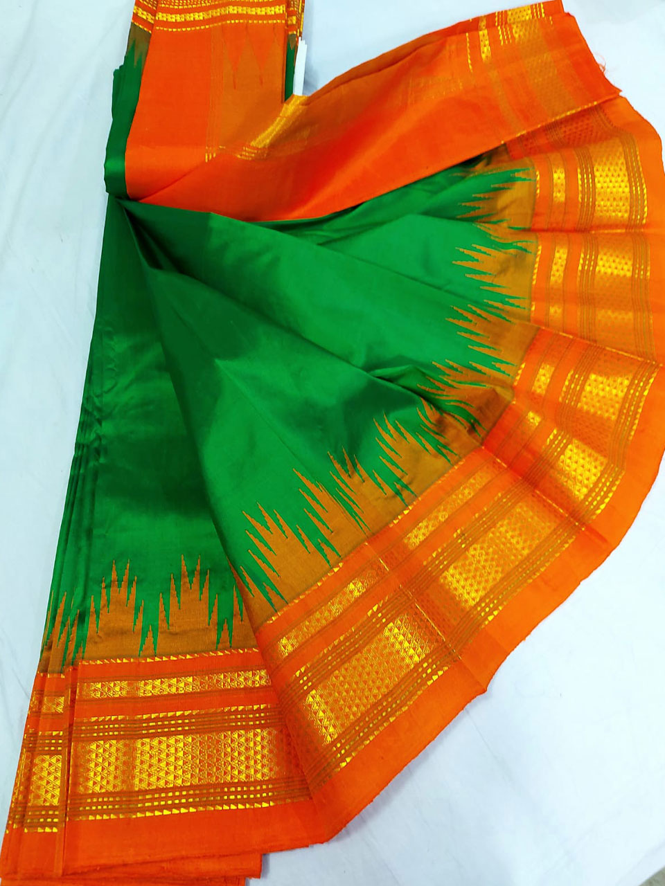 Pure silk Handloom Irkal Top pallu