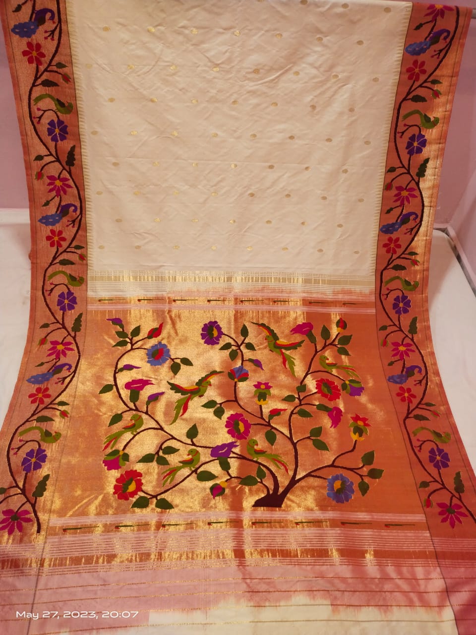 Pure Silk Handloom Bocade Paithani Sarees