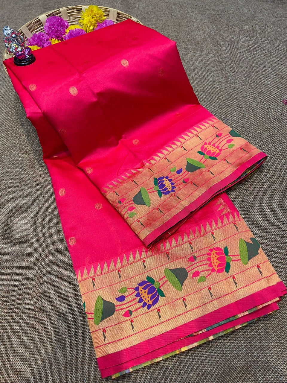 Payal Lotus Border Paithani