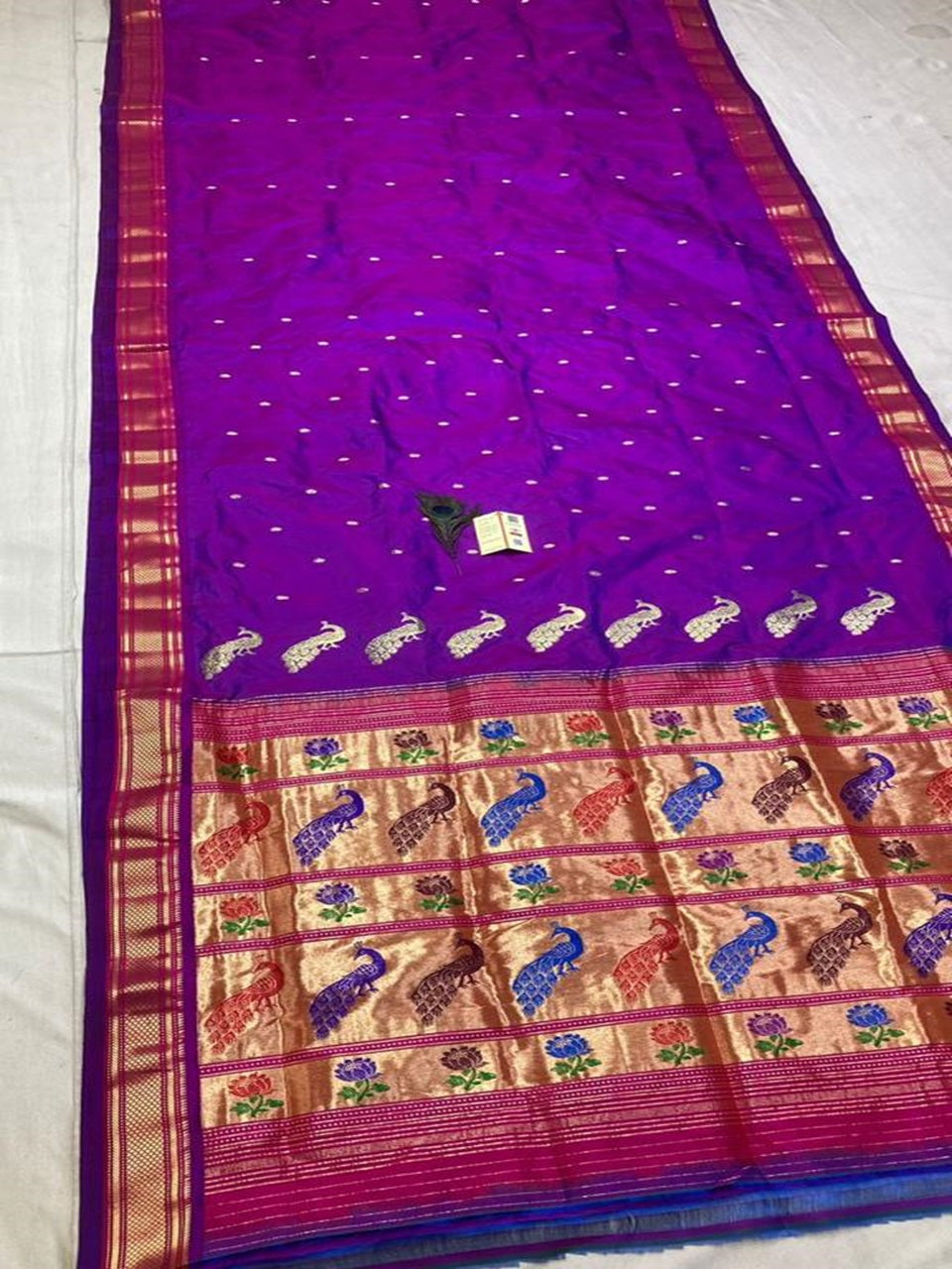 Pure silk maharani yeola handloom paithani and 30 mor padar paithani