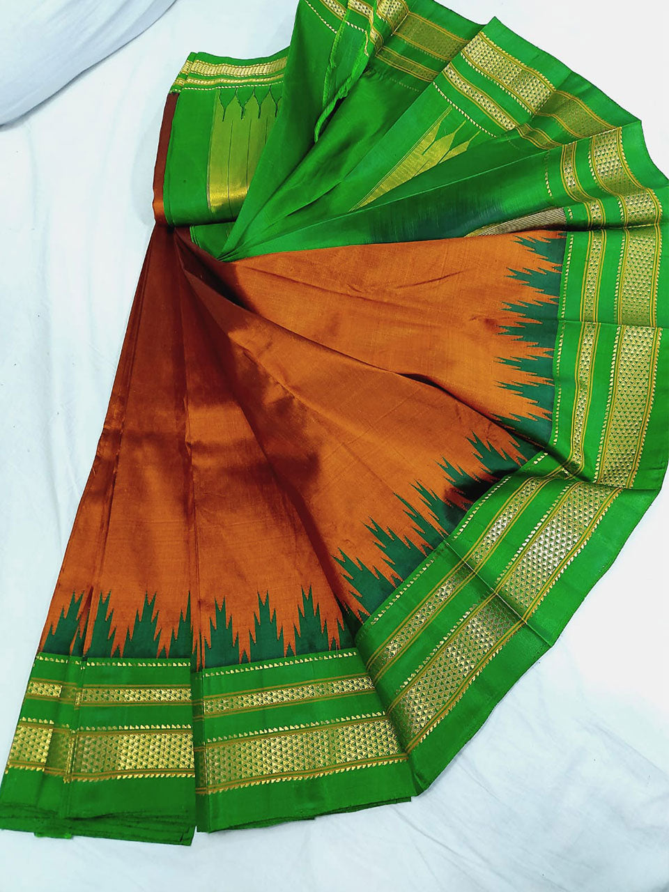 Pure silk Handloom Irkal