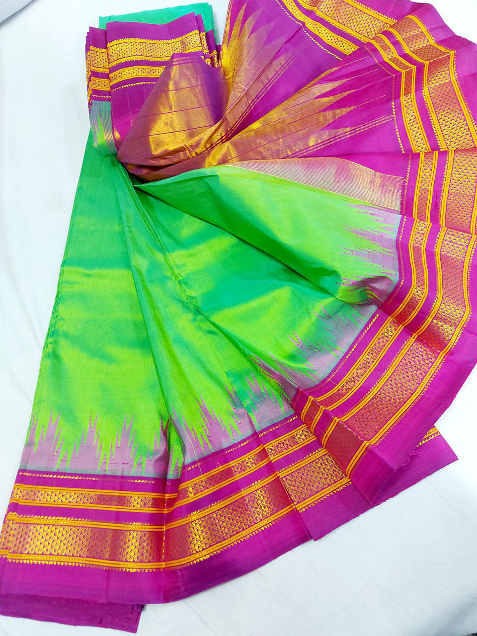 Pure silk Handloom Irkal